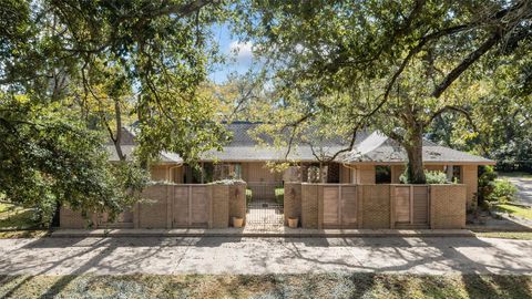 909 E Mimosa Lane Crockett TX 75835