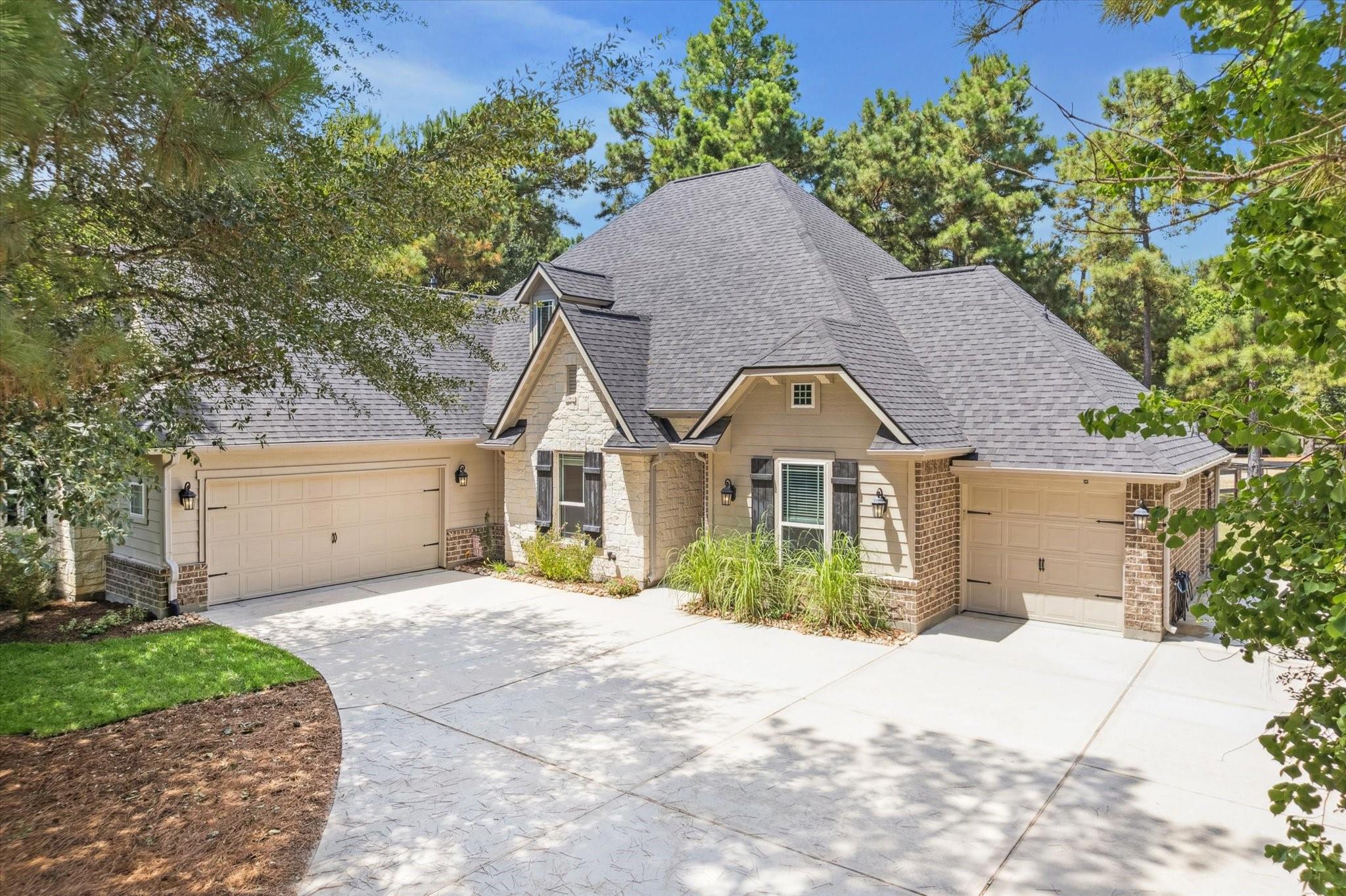 9457 Parkview Drive