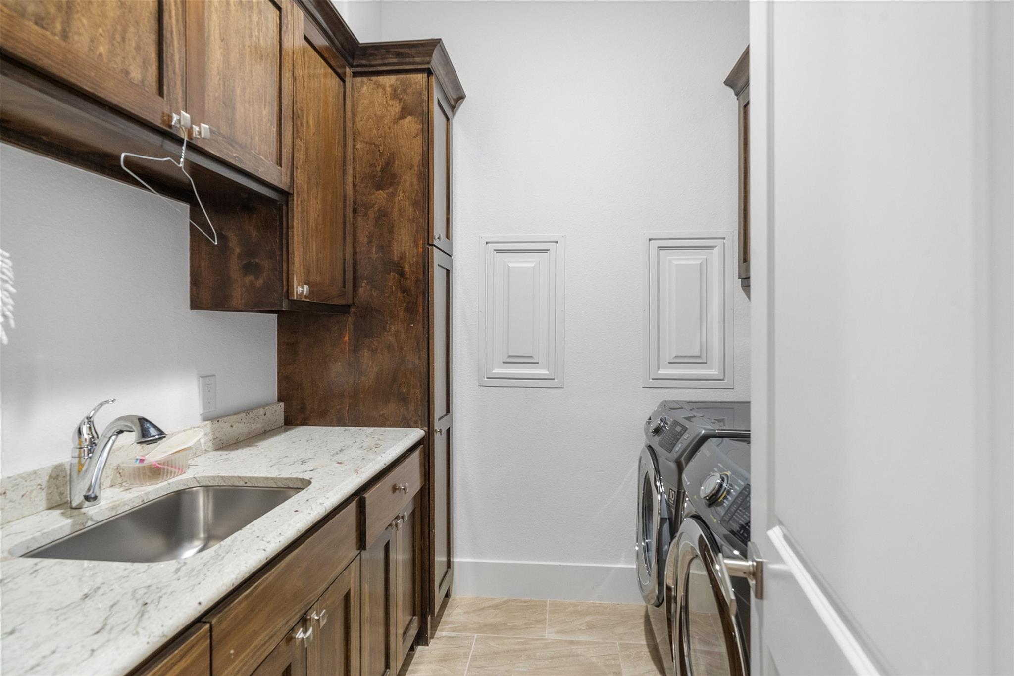 The Woodlands, Texas, 77380, United States, 4 Bedrooms Bedrooms, ,6 BathroomsBathrooms,Residential,Active,2032086
