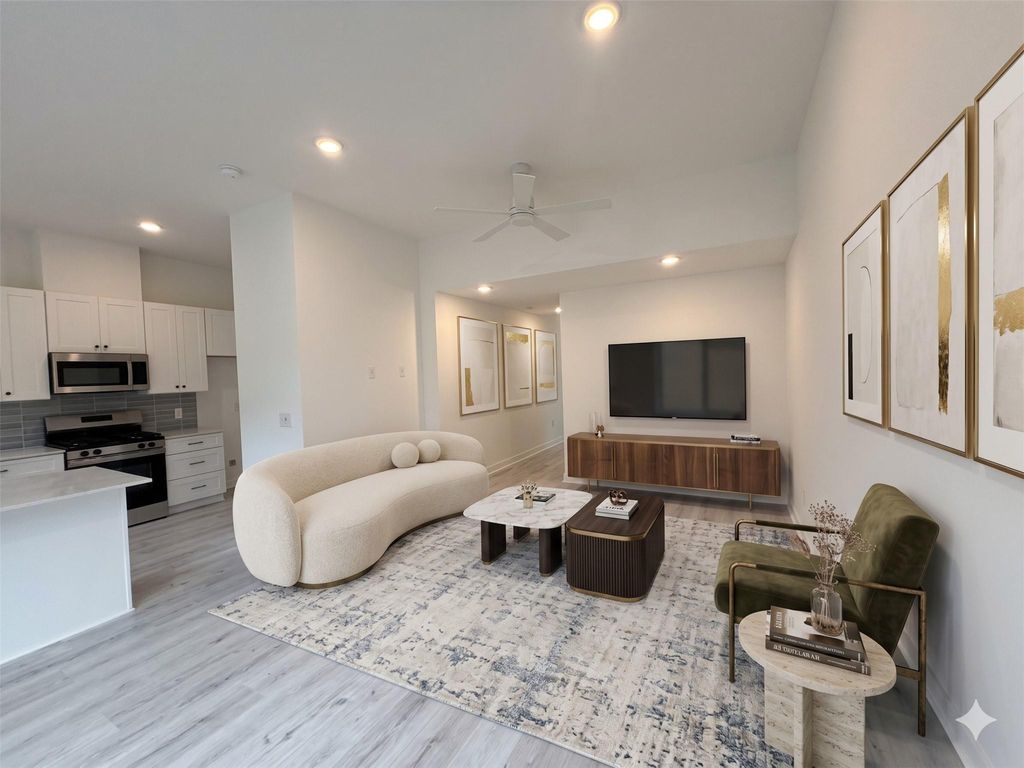 Photo of 2000 Riverside Farms DR #13102, Austin, TX 78741 (MLS # 91894111)