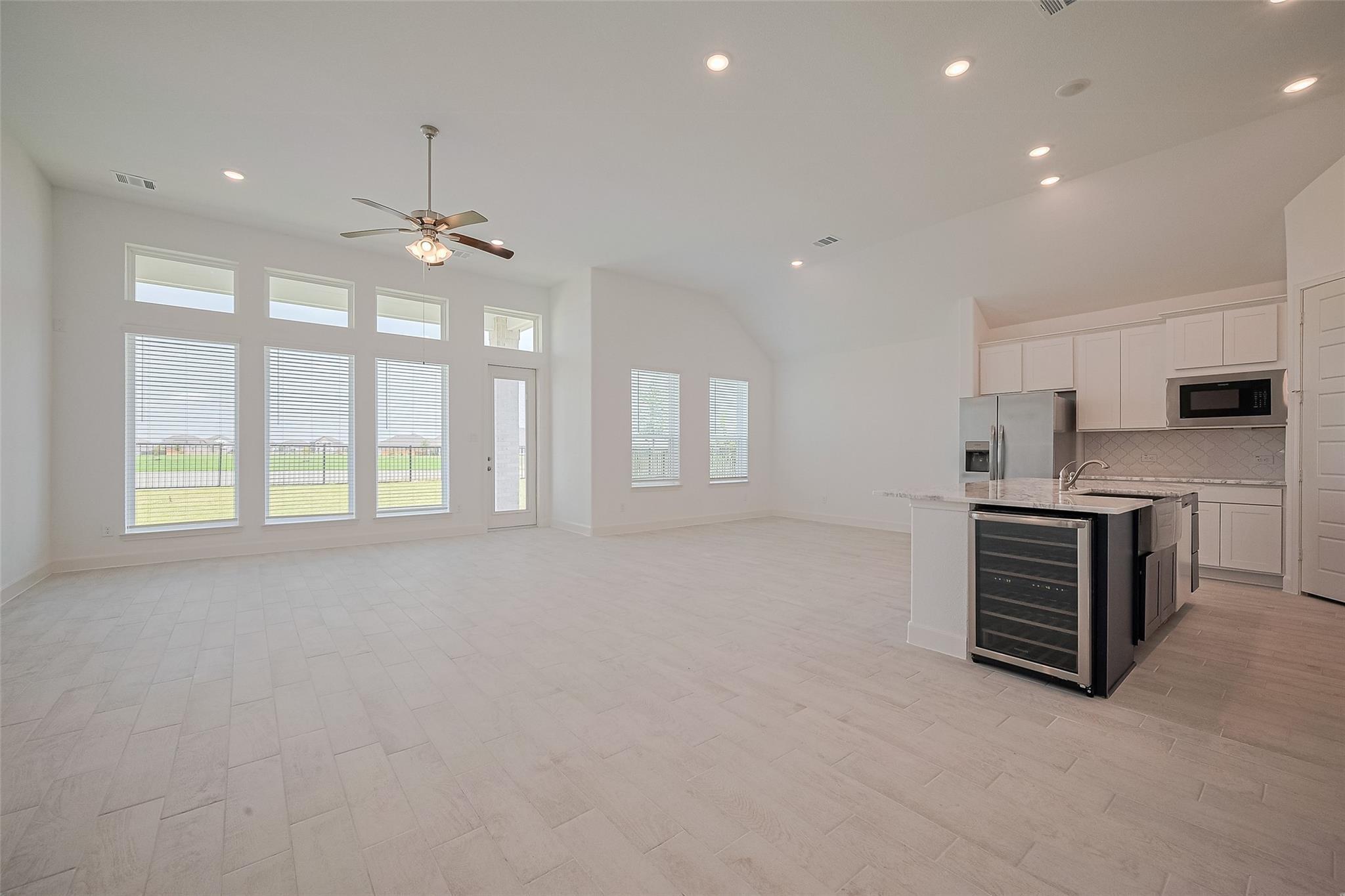 2911 Golden Isle Drive