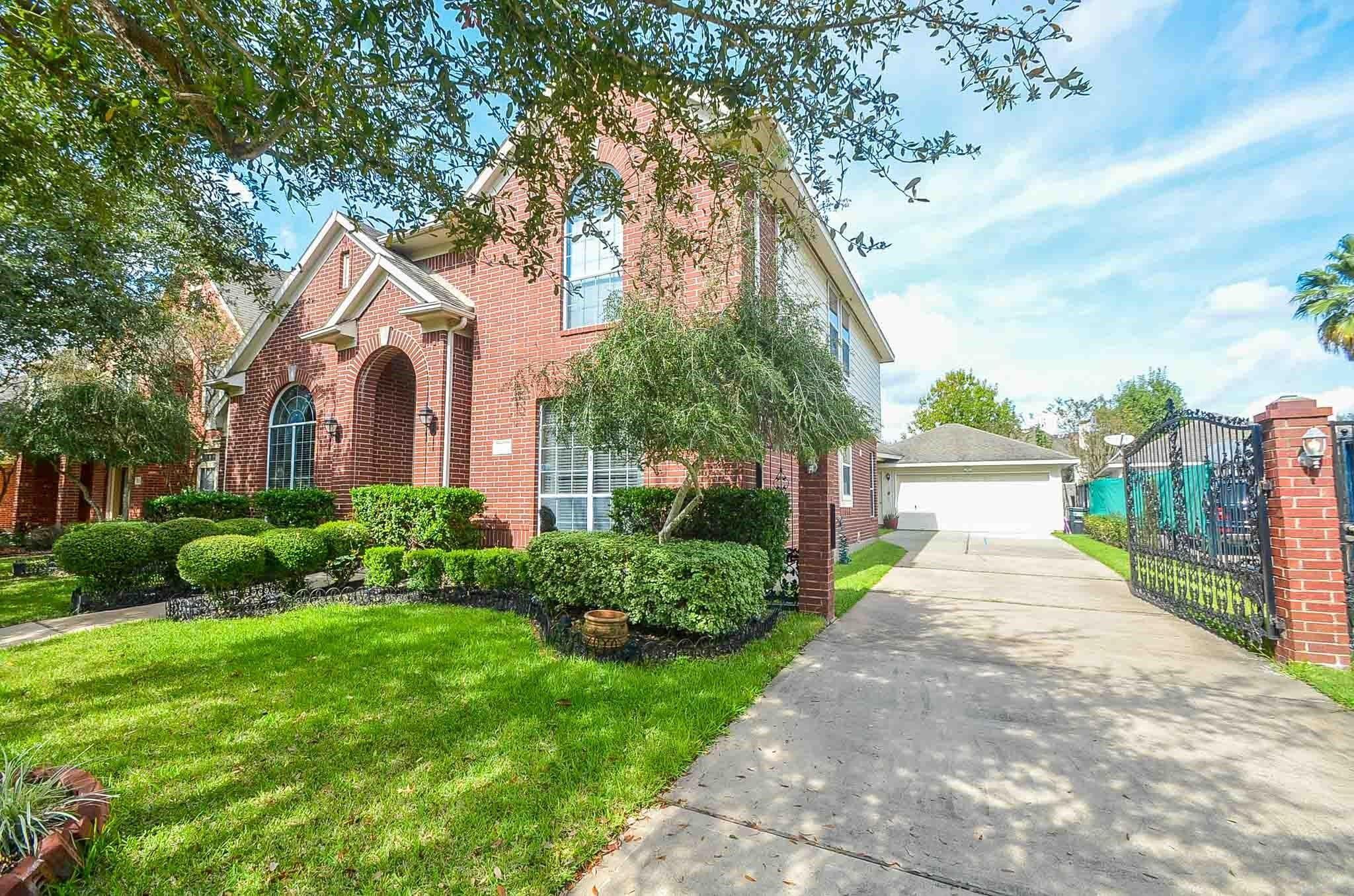 12306 S Shadow Cove Dr