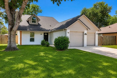 Photo of 2618 Harvest Moon Drive, Missouri City, TX 77489 (MLS # 44458511)