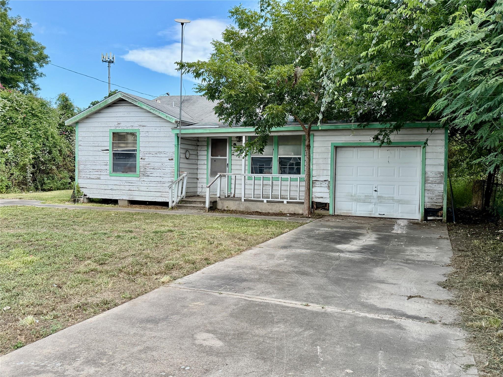 2305 Main Street