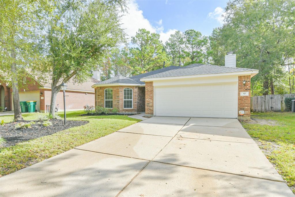 Photo of 42 Prairie Oak Drive, Conroe, TX 77385 (MLS # 3020450)