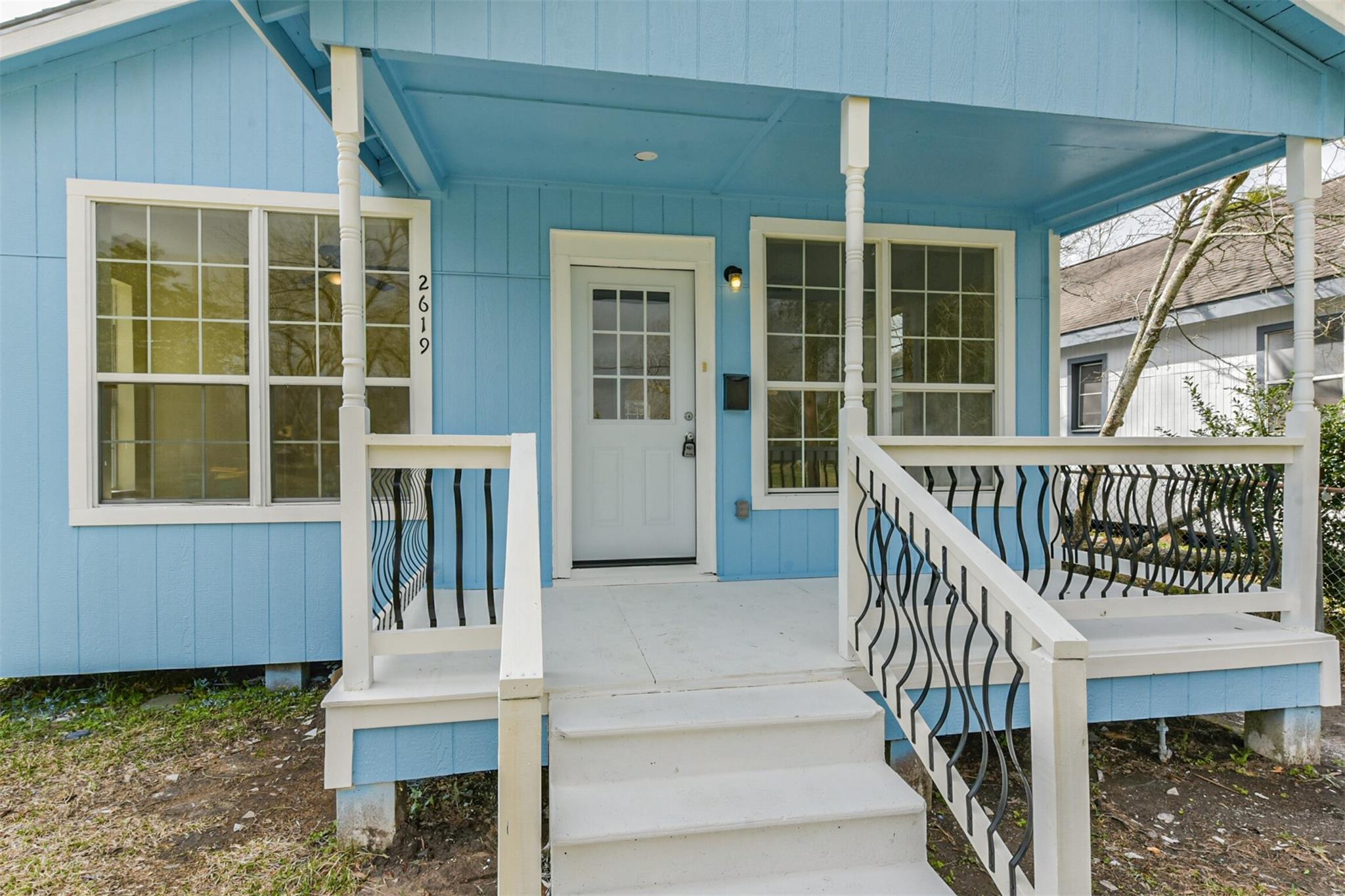 2619 Bellview Street