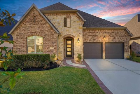 Photo of 73 Madrone Terrace Place, The Woodlands, TX 77375 (MLS # 86311409)