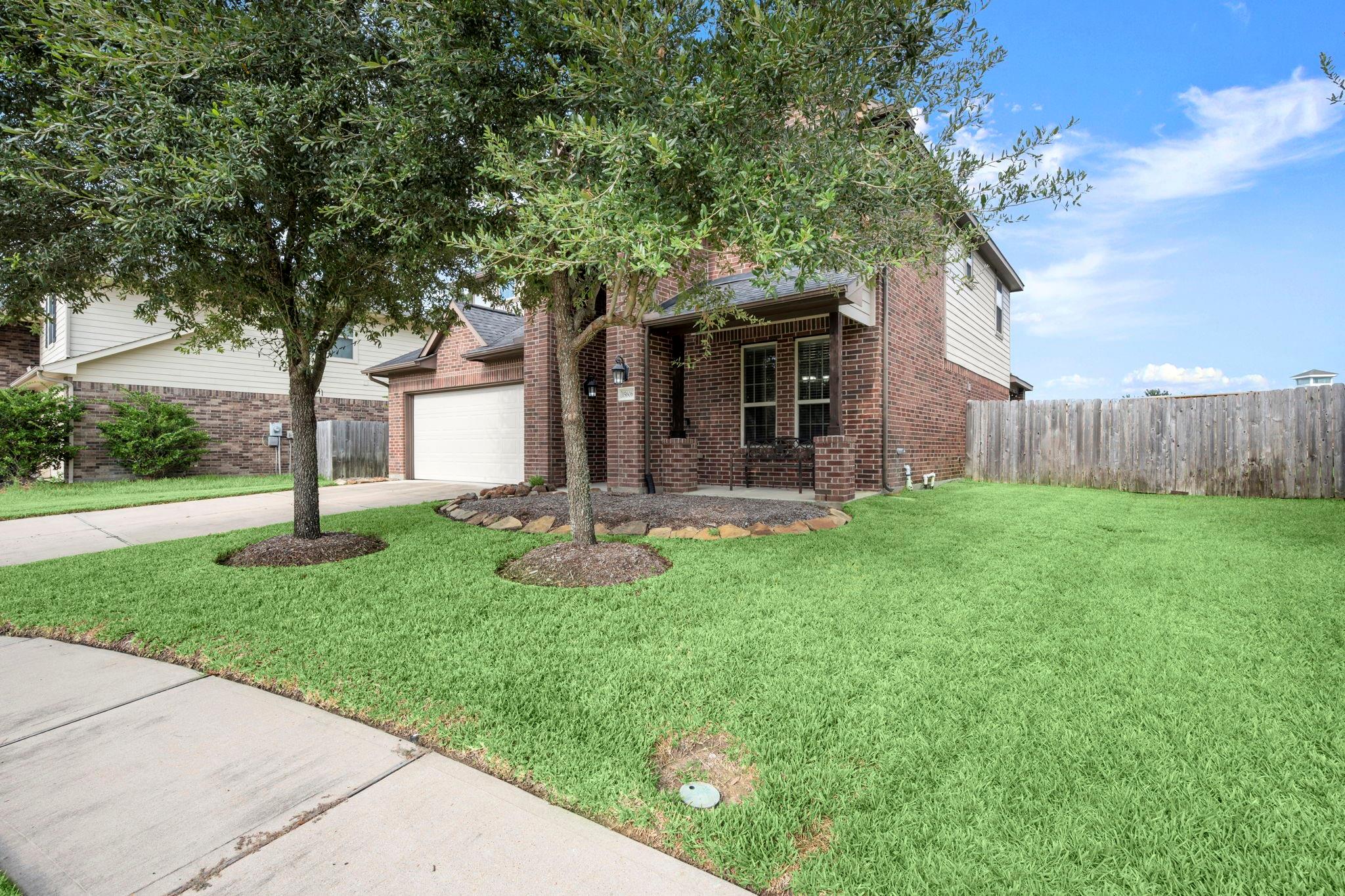 15606 Whispering Green Drive