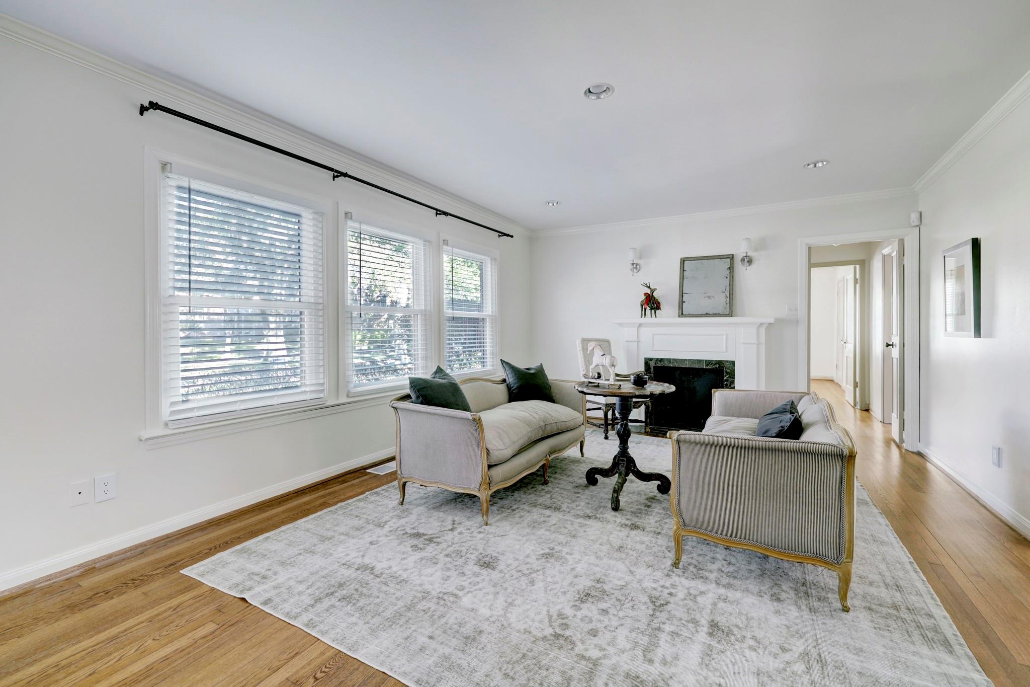 1927 South Boulevard