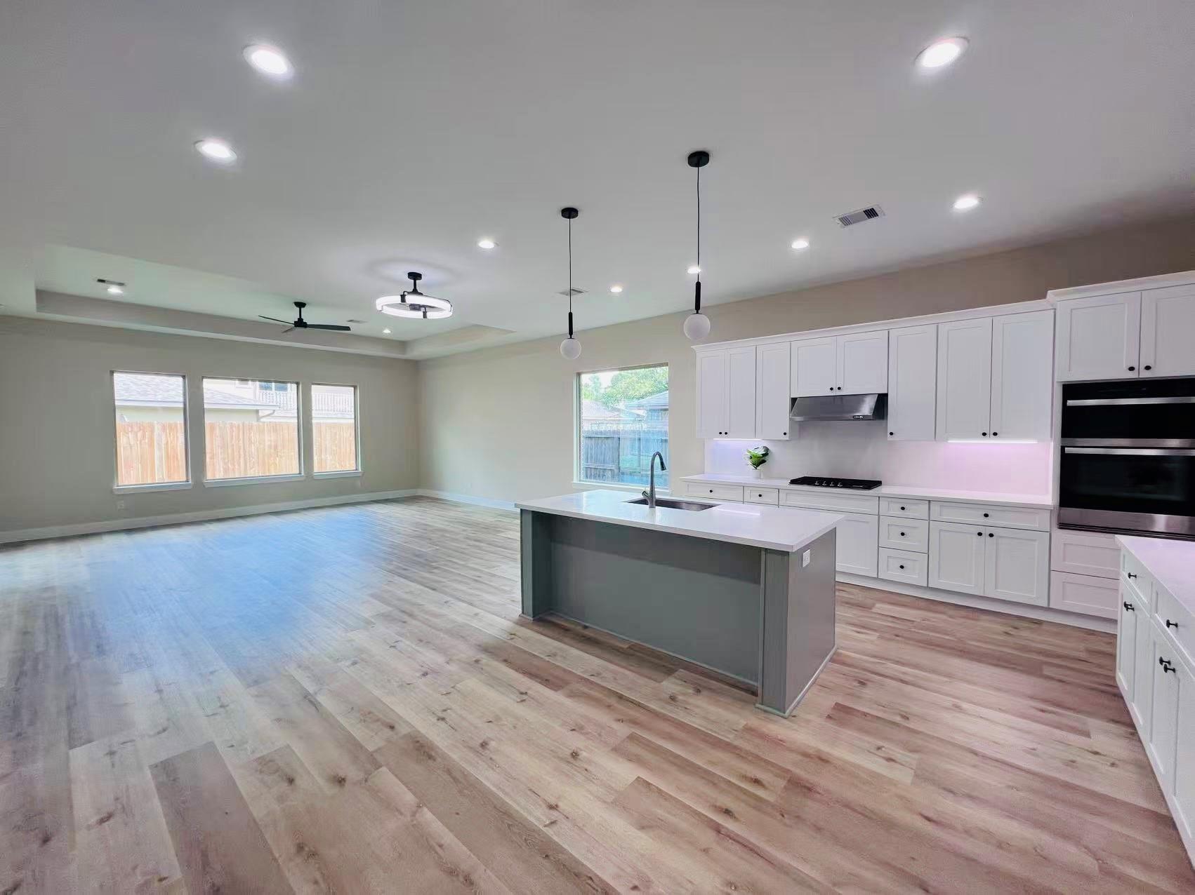 21422 Park Run Drive
