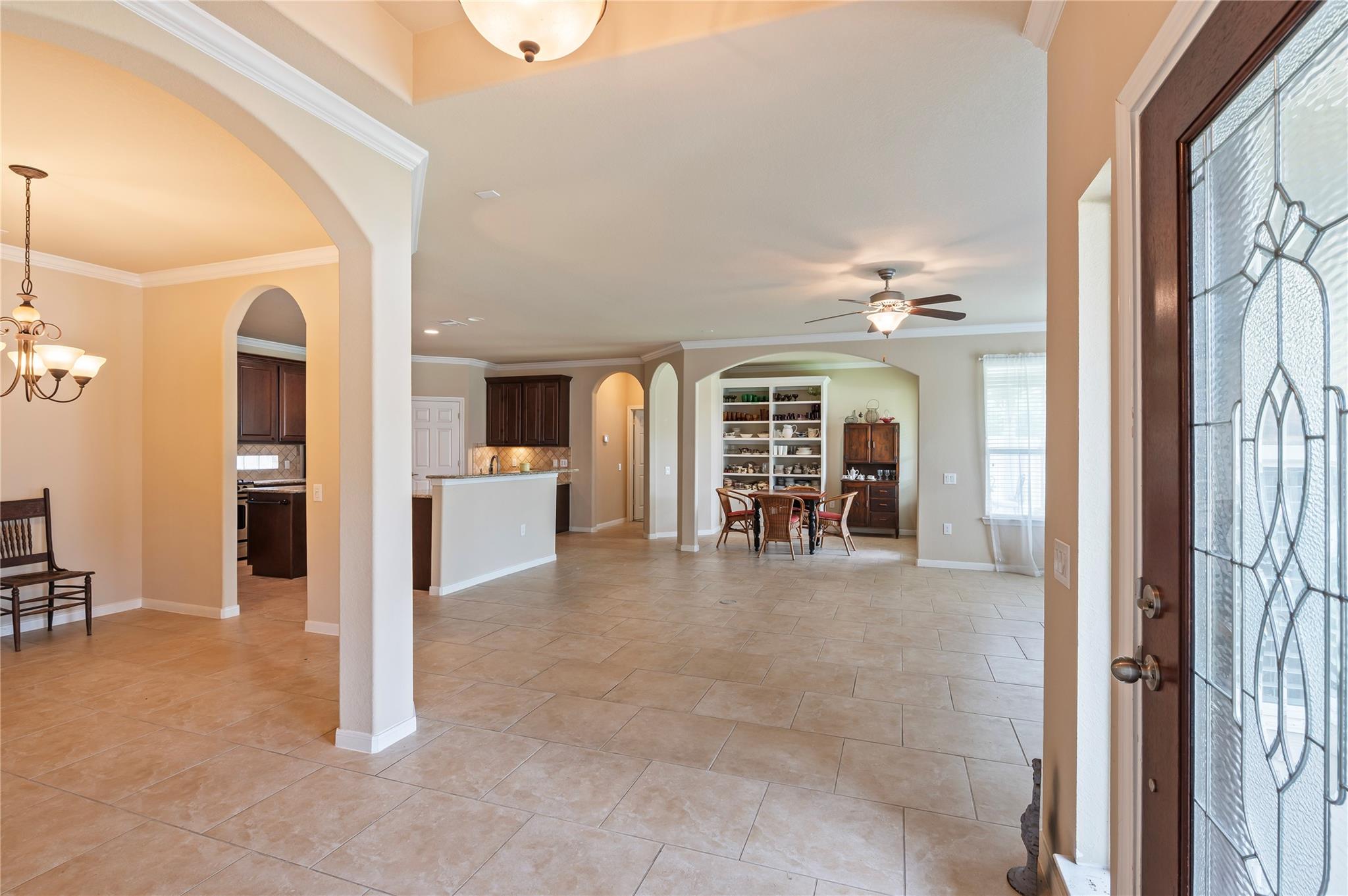 1201 N Riviera Circle