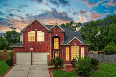 Homes For Sale - 226 Persimmon Drive<br/> Baytown, TX 77520