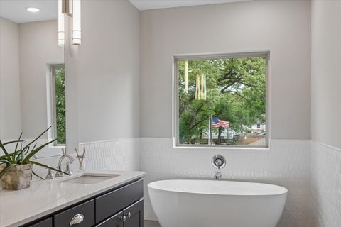 Tiny photo for 5214 Amber Sunrise Drive Dr, Houston, TX 77018 (MLS # 78331808)