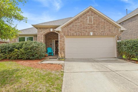 Photo of 611 Orchid Hill Drive E, Conroe, TX 77301 (MLS # 75384095)
