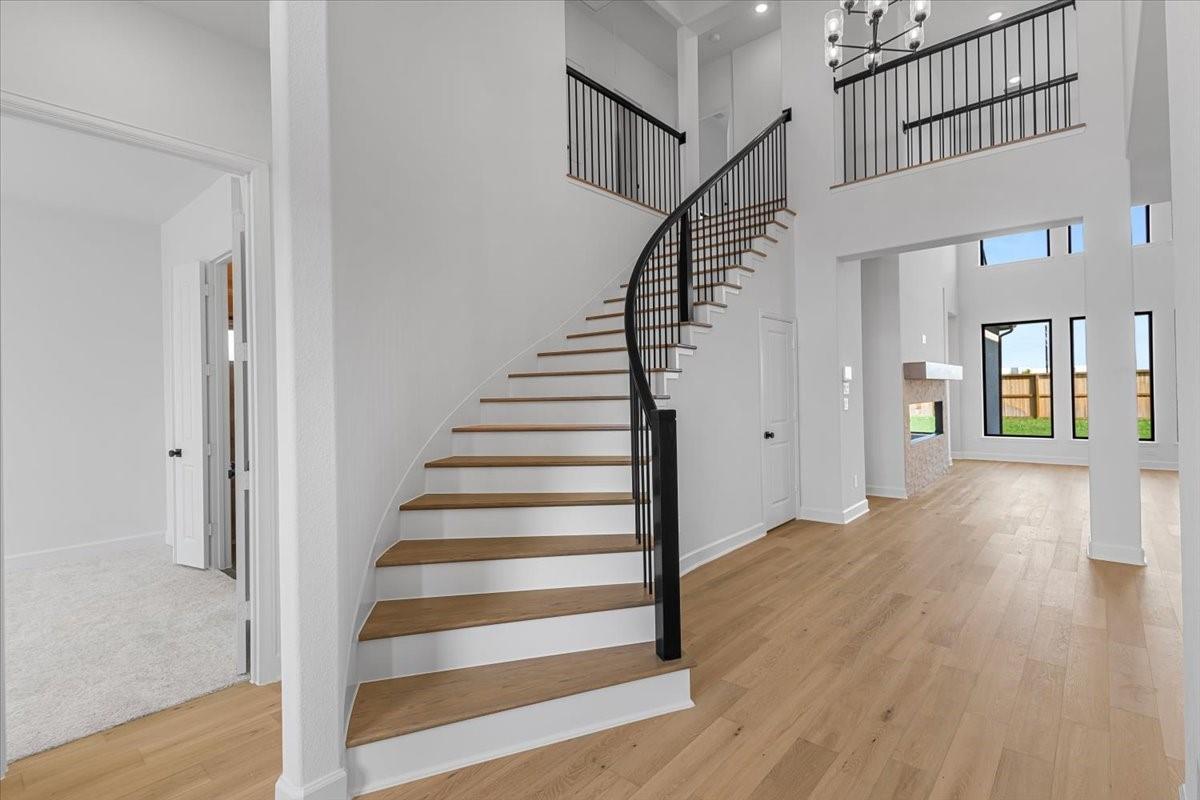 2326 Shooting Star Lane
