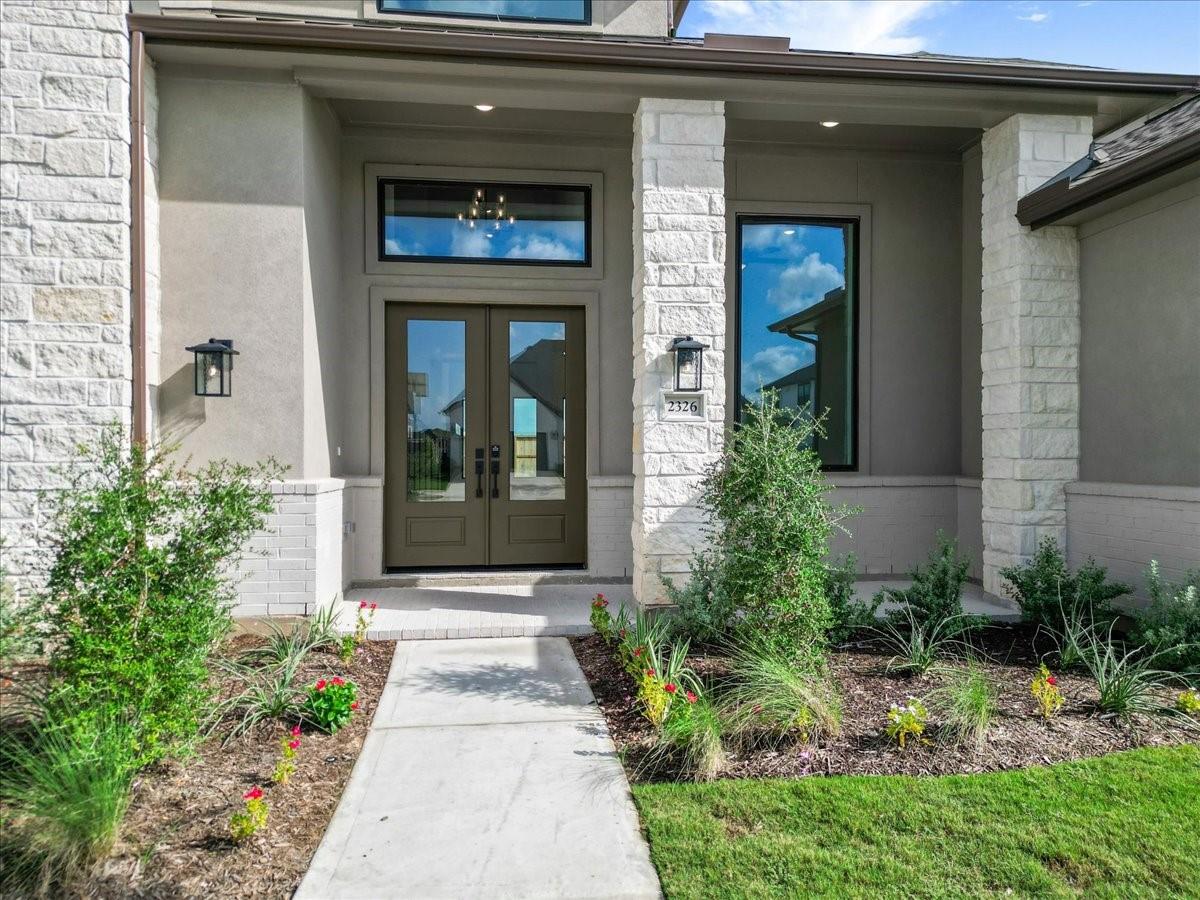 2326 Shooting Star Lane