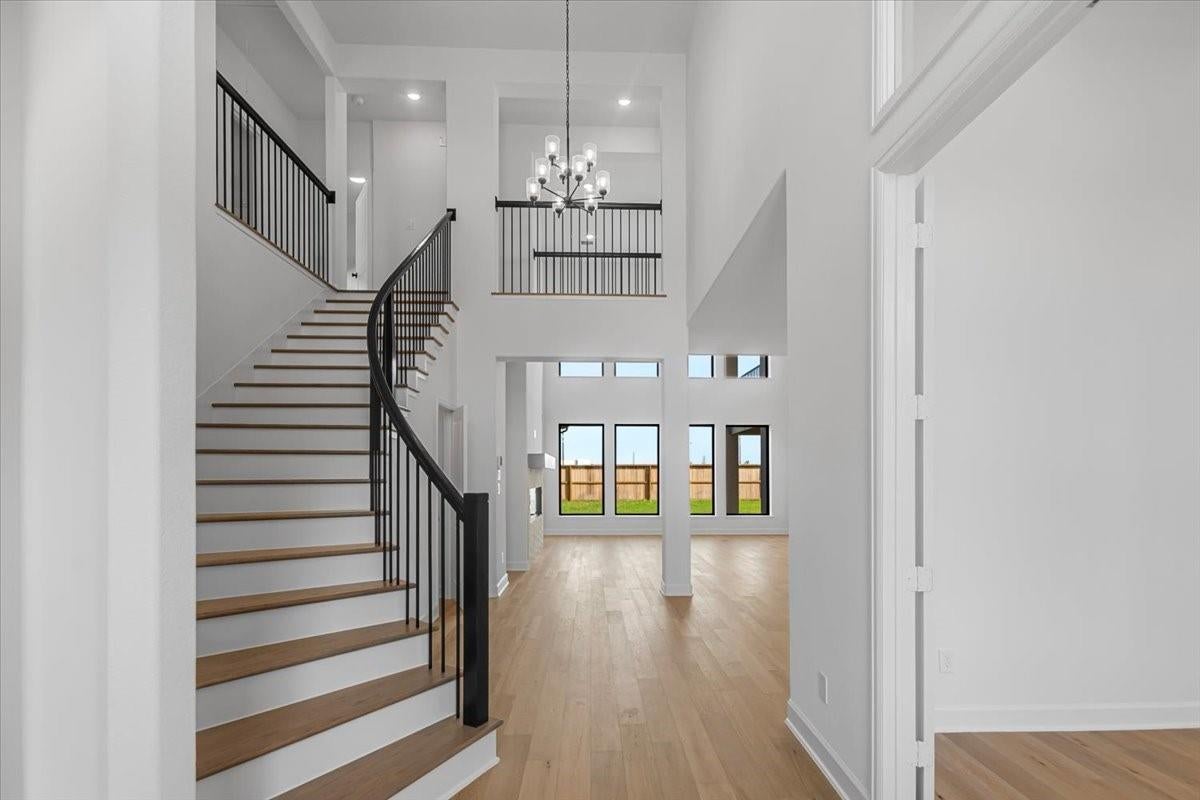 2326 Shooting Star Lane