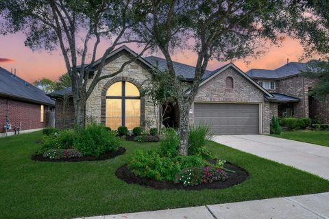 Photo of 2517 Rusting Creek Drive, Pearland, TX 77584 (MLS # 70964351)