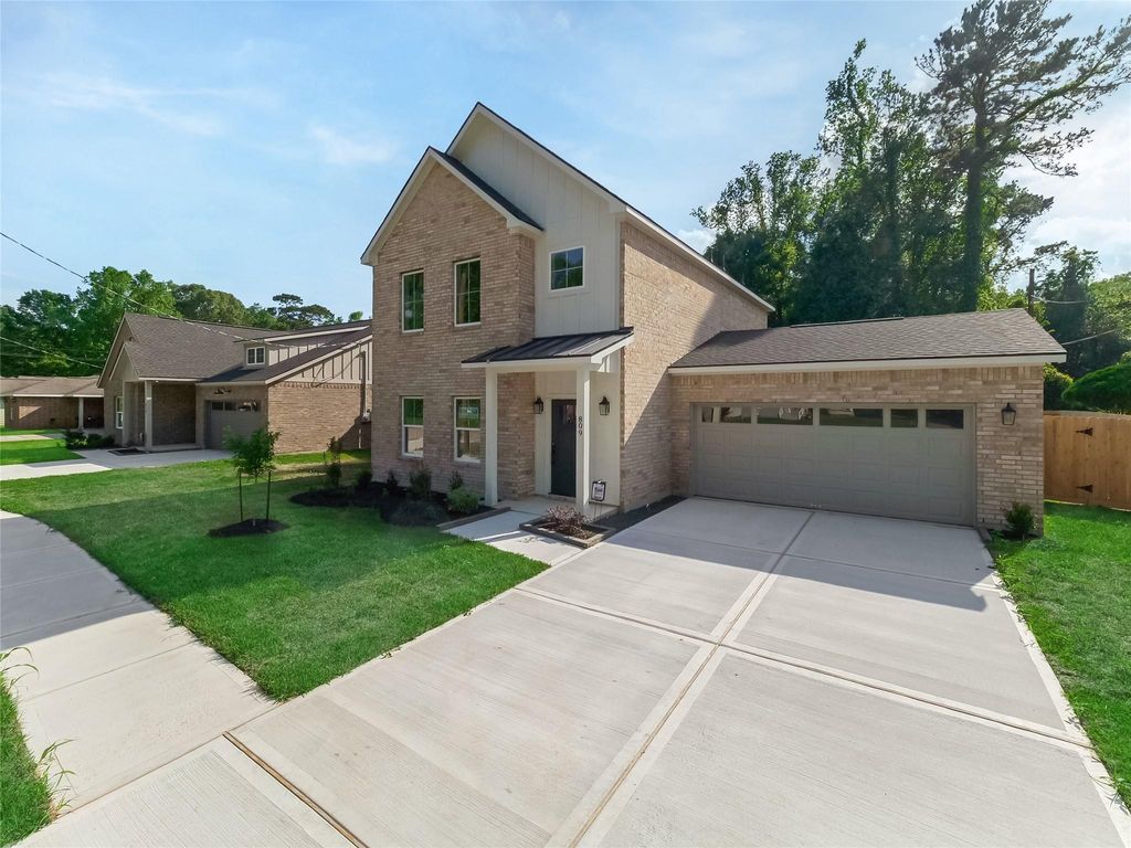 Photo of 809 S Colbert Street, Dayton, TX 77535 (MLS # 43165280)