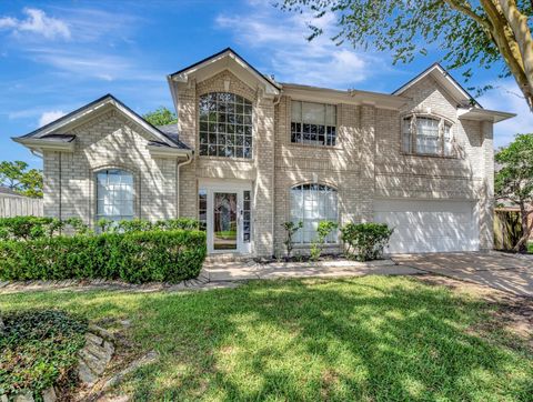 Photo of 1814 Oak Cluster Circle, Pearland, TX 77581 (MLS # 43724879)