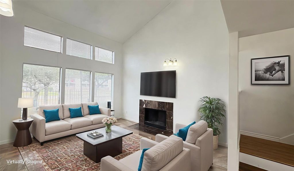 Photo of 6633 W Airport Boulevard #101, Houston, TX 77035 (MLS # 85306579)
