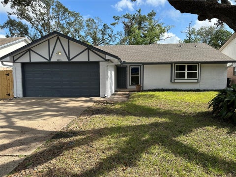 Photo of 2414 Manila Lane, Houston, TX 77043 (MLS # 81068674)