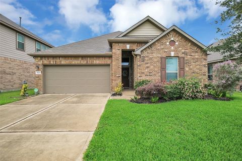 Photo of 8123 Cheyenne Hills Trail, Richmond, TX 77406 (MLS # 49268746)