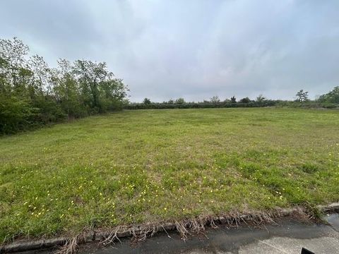 Vacant Land For Sale - 7555 Coral Creek Street<br/> Jefferson County, Beaumont, TX 77707