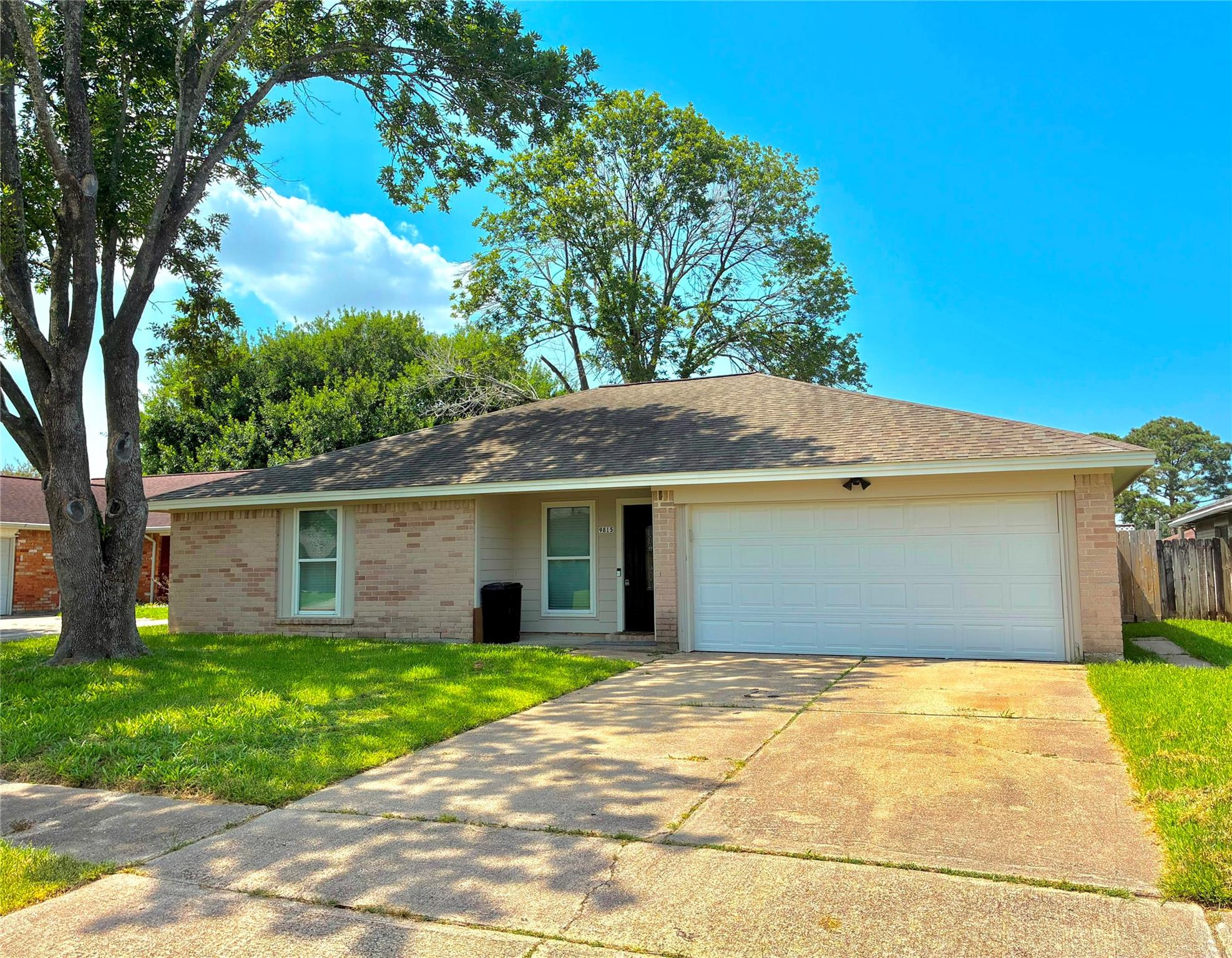 9815 Rocky Hollow Road