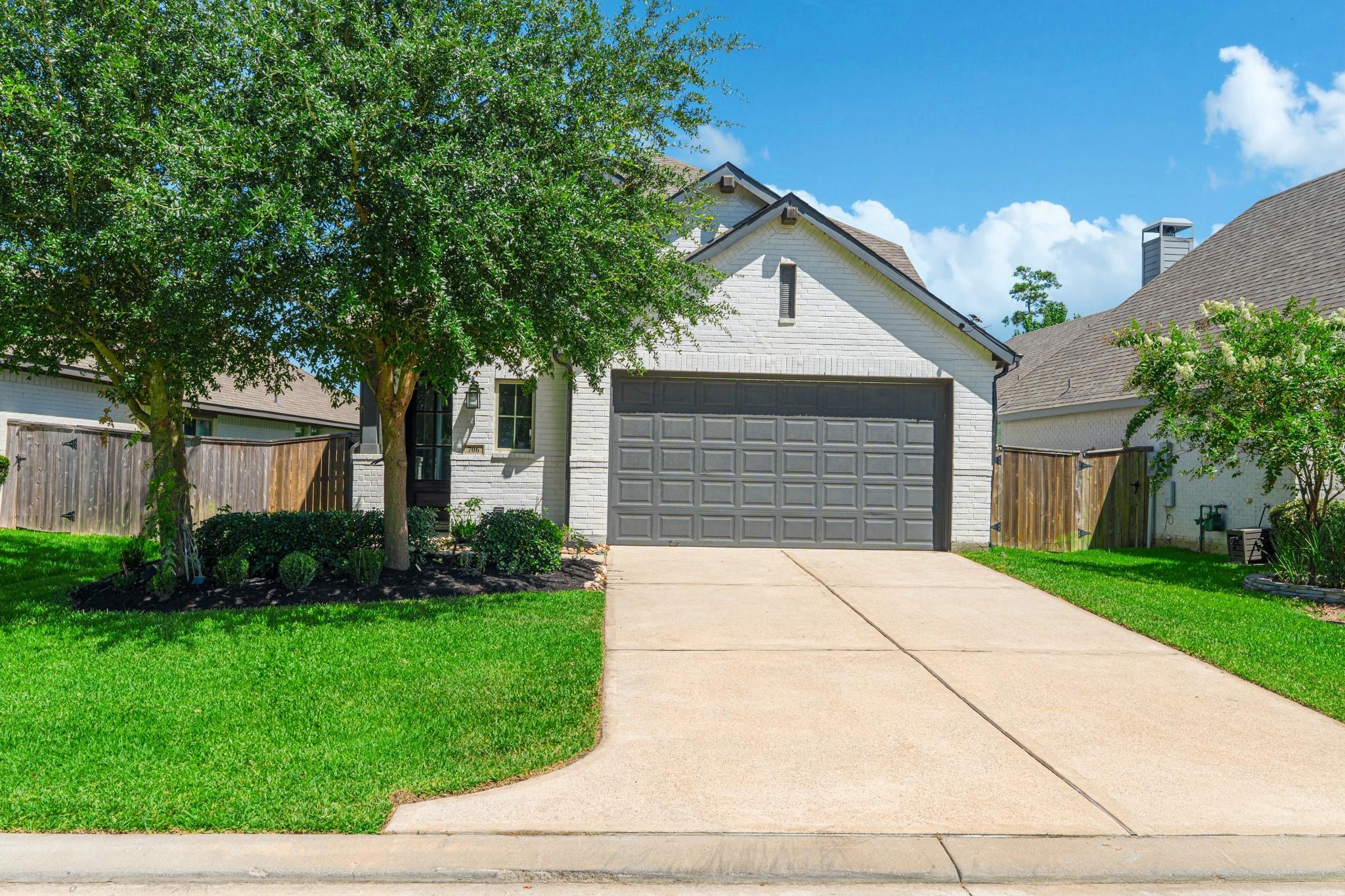 706 Santa Elena Trail