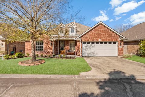 Photo of 15246 Scenic Woodland Drive, Conroe, TX 77384 (MLS # 58186941)