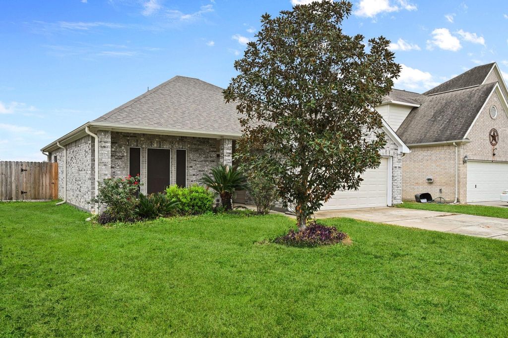 Photo of 21495 Pleasant Forest Bend, Porter, TX 77365 (MLS # 81463618)
