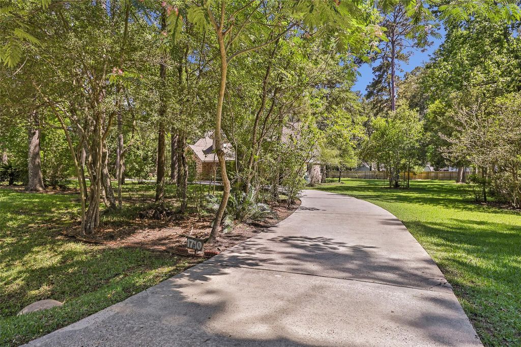 Photo of 1710 Palomino Lane, Kingwood, TX 77339 (MLS # 9160190)