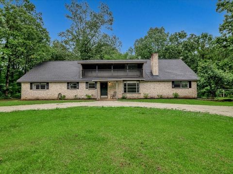 Photo of 500 County Road 2051, Nacogdoches, TX 75965 (MLS # 76404610)