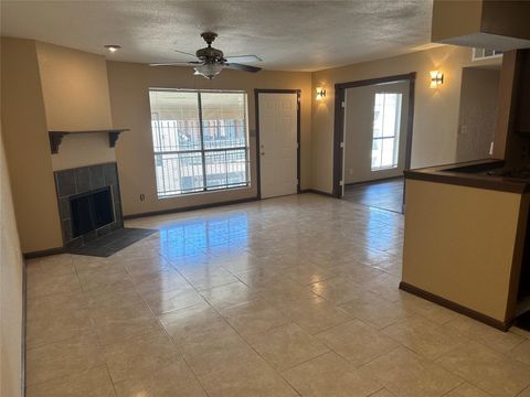 Photo of 10100 S Gessner Road #414, Houston, TX 77071 (MLS # 32414051)