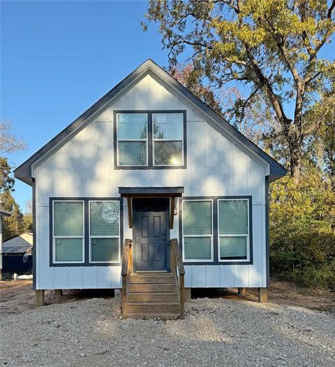 Photo of 91 Willow Oak Lane, Point Blank, TX 77364 (MLS # 33290756)