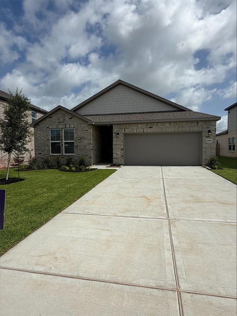 Homes For Sale - 2821 Zircon Drive<br/> Texas City, TX 77591