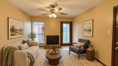 Apartment For Rent - 13480 S Thorntree Drive #316<br/> Houston, TX 77015
