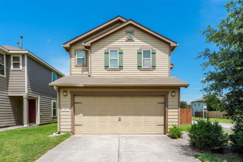Homes For Rent - 18961 Bobcat Path Court<br/> Houston, TX 77073