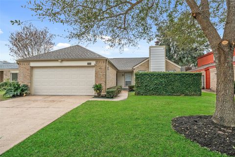 Photo of 13819 Sheri Hollow Lane, Houston, TX 77082 (MLS # 91250715)