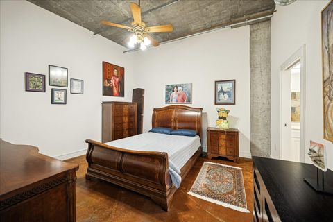 Tiny photo for 1616 Fountain View Drive #505, Houston, TX 77057 (MLS # 92571203)