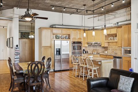 Tiny photo for 1616 Fountain View Drive #505, Houston, TX 77057 (MLS # 92571203)