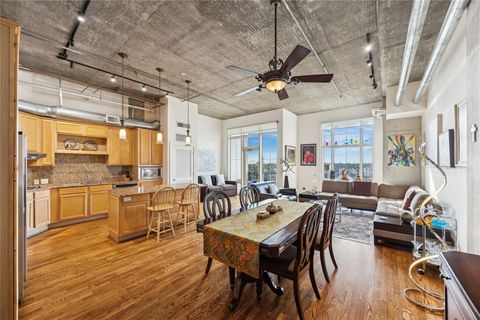 Tiny photo for 1616 Fountain View Drive #505, Houston, TX 77057 (MLS # 92571203)