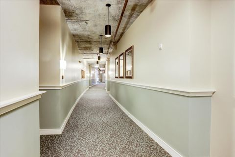 Tiny photo for 1616 Fountain View Drive #505, Houston, TX 77057 (MLS # 92571203)