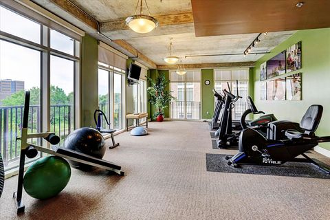 Tiny photo for 1616 Fountain View Drive #505, Houston, TX 77057 (MLS # 92571203)