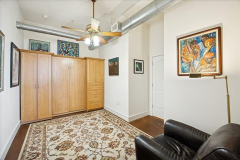 Tiny photo for 1616 Fountain View Drive #505, Houston, TX 77057 (MLS # 92571203)