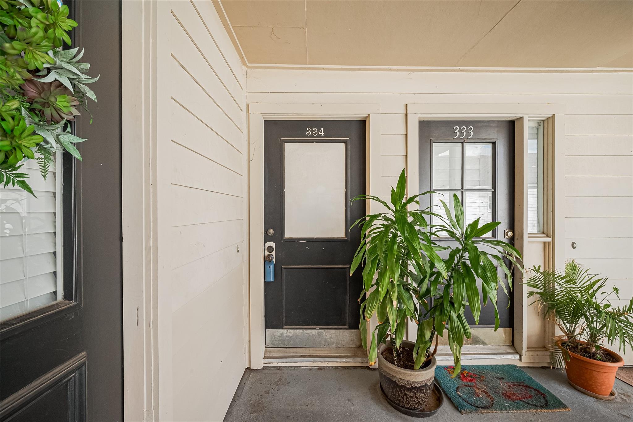 Houston, Texas 77057, United States, 2 Bedrooms Bedrooms, ,2 BathroomsBathrooms,Residential,Active,160343