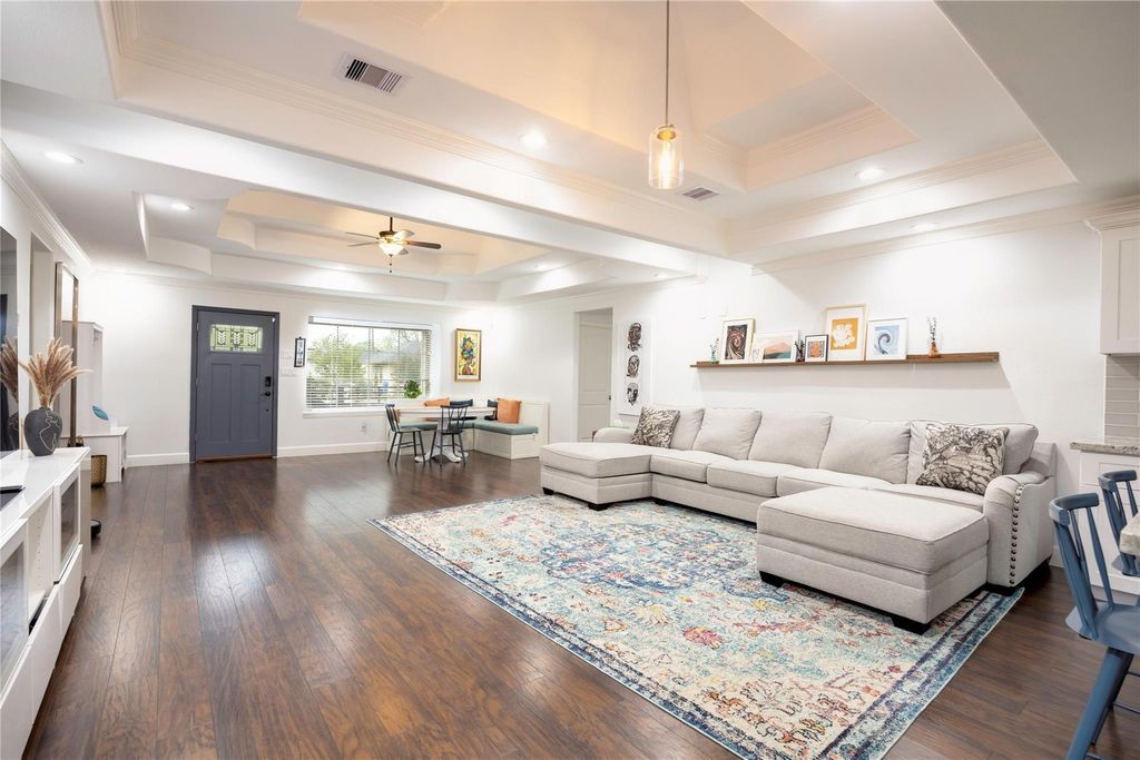 Photo of 4545 Rusk Street, Houston, TX 77023 (MLS # 31578706)