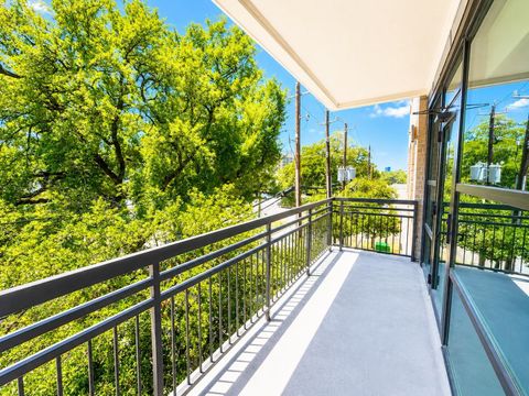 Tiny photo for 2910 Milam St Street #1130, Houston, TX 77006 (MLS # 61801324)