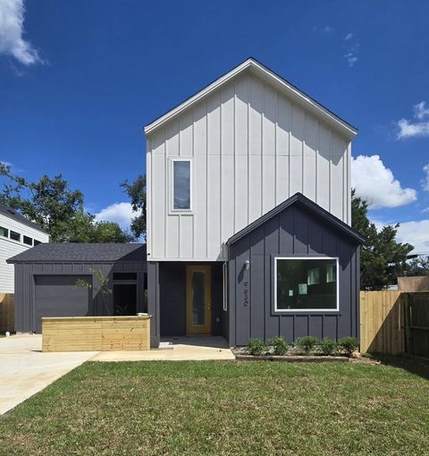 Photo of 9630 Burden Street, Houston, TX 77093 (MLS # 71909624)